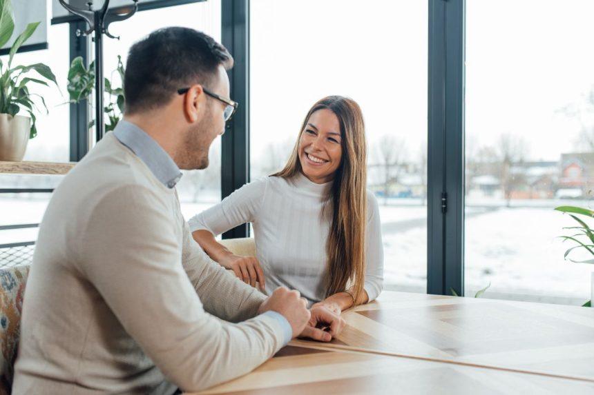 Pirmas pasimatymas: kaip suprasti, kad žmogus jums tinka energetiškai ir emociškai?