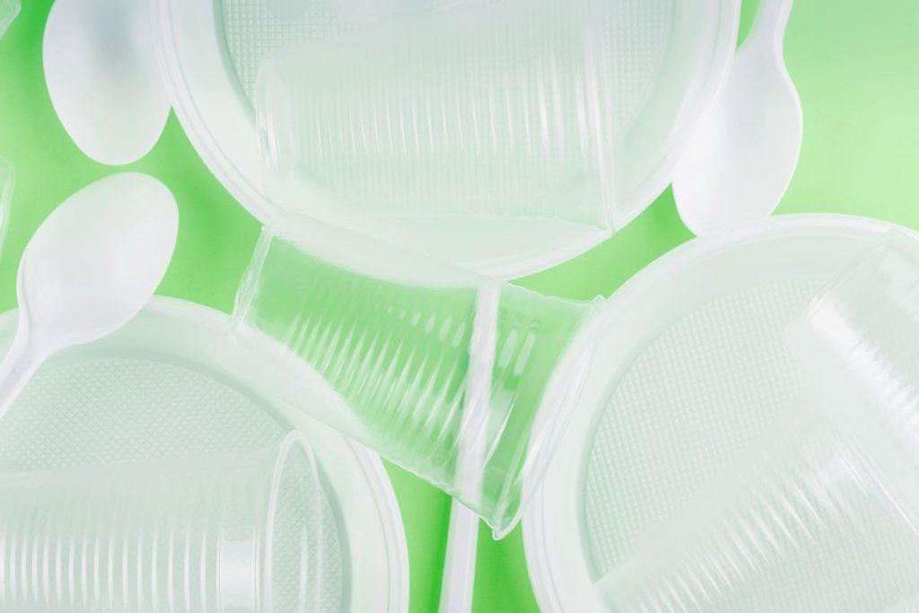 Plastikiniai produktai nėra saugūs orkaitėje