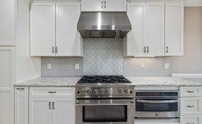 Riebaluotos viryklės rankenėlės daugiau jūsų nebeerzins! Su šiomis priemonėmis nuvalysite labai greitai!