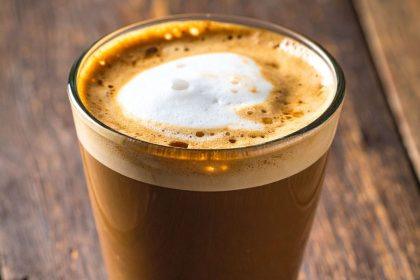 Ryšys tarp kavos ir ilgaamžiškumo: 5 faktai apie kvapnaus gėrimo naudą jūsų sveikatai