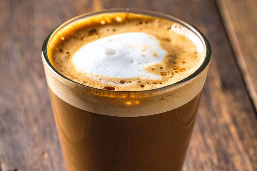 Ryšys tarp kavos ir ilgaamžiškumo: 5 faktai apie kvapnaus gėrimo naudą jūsų sveikatai