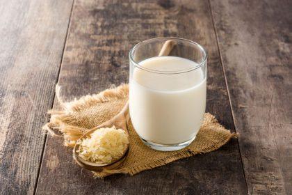 Ryžių pienas. Pasigaminkite veganišką pieno alternatyvą