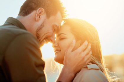 Šeši tikros meilės požymiai: kaip per pirmąjį pasimatymą atpažinti savo sielos draugą?