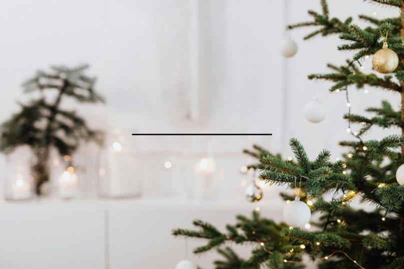 Šių gudrybių dėka eglutė ilgiau nepraras spyglių prieš Kalėdas