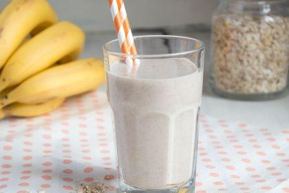 Skani svorio metimo bomba: itin maistingas avižų kokteilis, kuriame gausu kalcio!