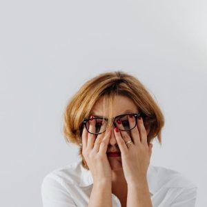 Stresas nepalieka jūsų ramybėje? Tai puikiai atsispindi jūsų veide