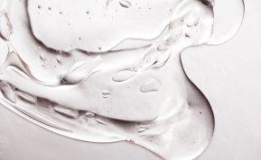 Sužinoję tai, hialurono rūgštį tikrai įtrauksite į savo kasdienę odos priežiūros rutiną