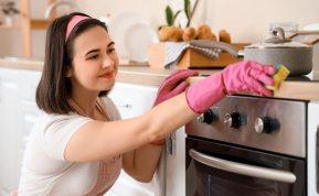 Tai lengvai pašalins nešvarumus ir senus riebalus nuo viryklės rankenėlių: nieko ypatingo nereikės