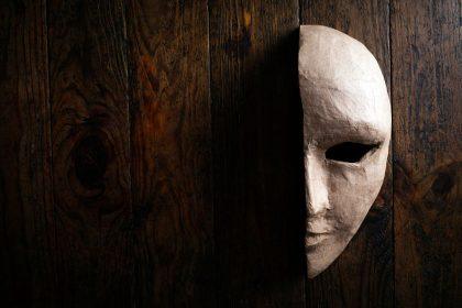 Tamsioji kiekvieno Zodiako ženklo charakterio pusė