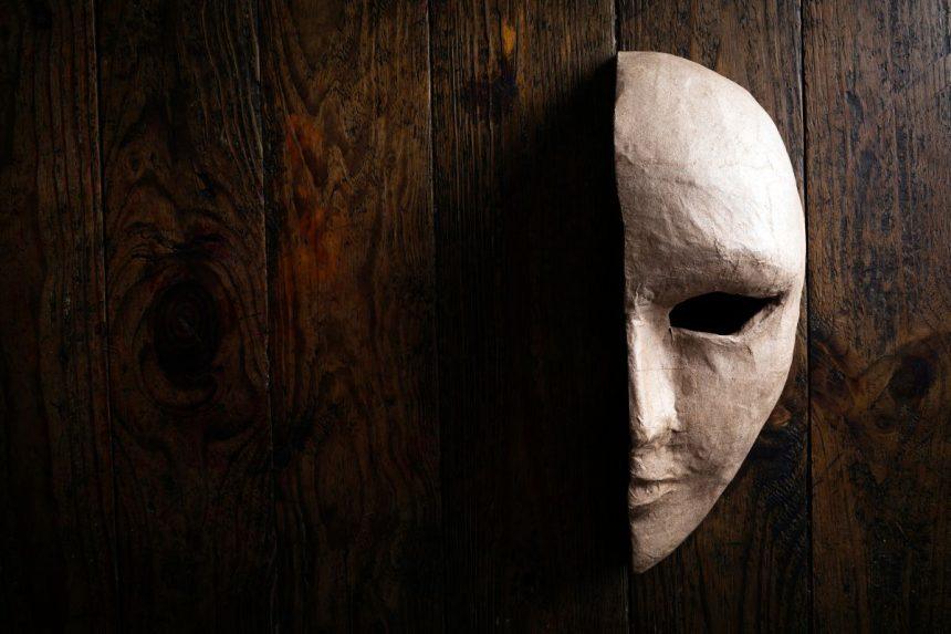 Tamsioji kiekvieno Zodiako ženklo charakterio pusė