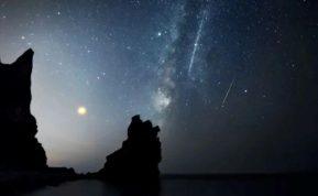 Tauridų meteorų srautas gali kelti grėsmę Žemei 2032 ir 2036 metais. Nuotrauka: space.com