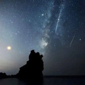 Tauridų meteorų srautas gali kelti grėsmę Žemei 2032 ir 2036 metais. Nuotrauka: space.com