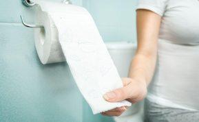 Tualetinio popieriaus kabinimo būdas ne tik skaldo žmoniją, bet gali daug pasakyti apie mūsų charakterį.