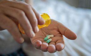Vaistų vartojimas: prieš valgį ar po jo