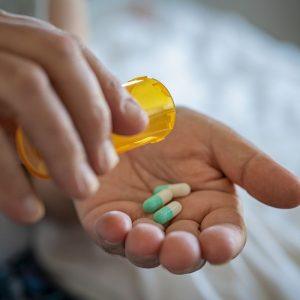 Vaistų vartojimas: prieš valgį ar po jo