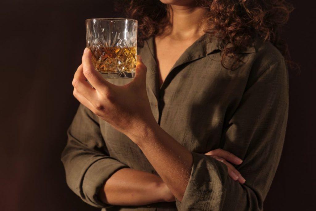 Vėžys tarp jaunų žmonių – grėsmingas XXI amžiaus reiškinys. Alkoholio žala kūnui