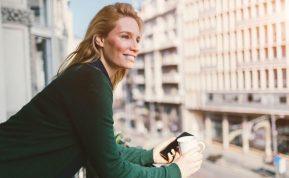 Vienatvės bijoti neverta – 4 dalykai, kuriais gali mėgautis vienišos moterys