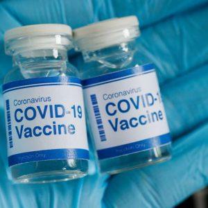 COVID-19 vakcinos buteliukai