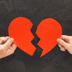 Zodiako ženklai po išsiskyrimo: kaip kiekvienas ženklas išgyvena skyrybas