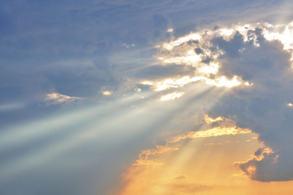 Tikėjimas Dievu stiprina imuninę sistemą: mokslininkai atskleidžia tai, apie ką daugelis nežino – Tikėjimas kaip vidinės stiprybės šaltinis