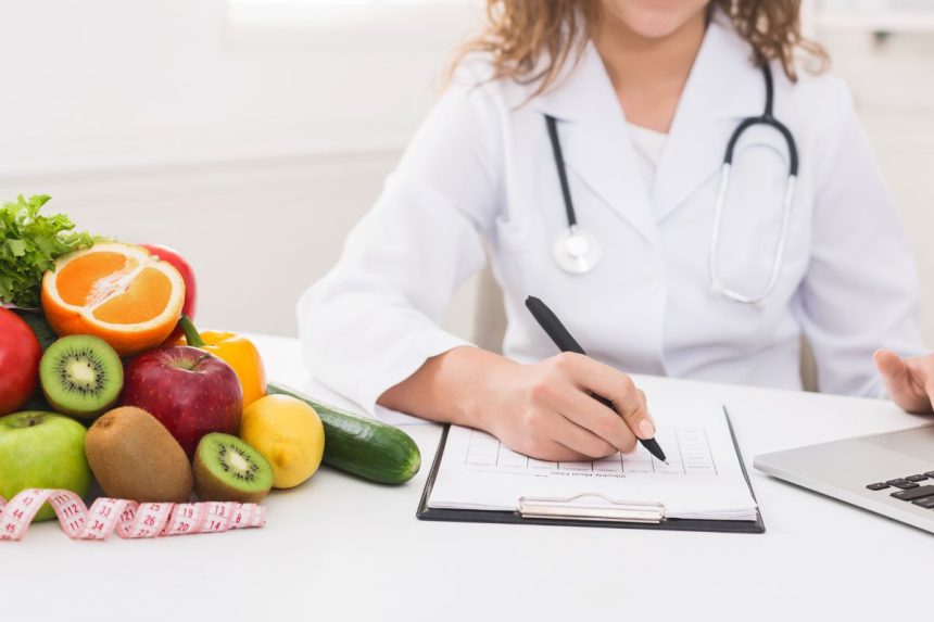 4 priežastys, kodėl verta kreiptis į profesionalų mitybos specialistą