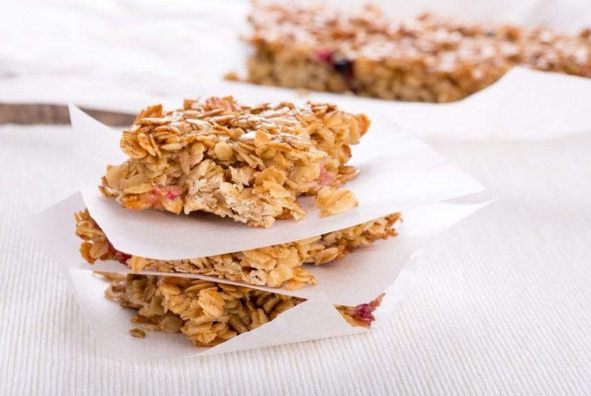 Imbieriniai avižiniai batonėliai