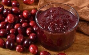 Itin greitas spanguolių padažas