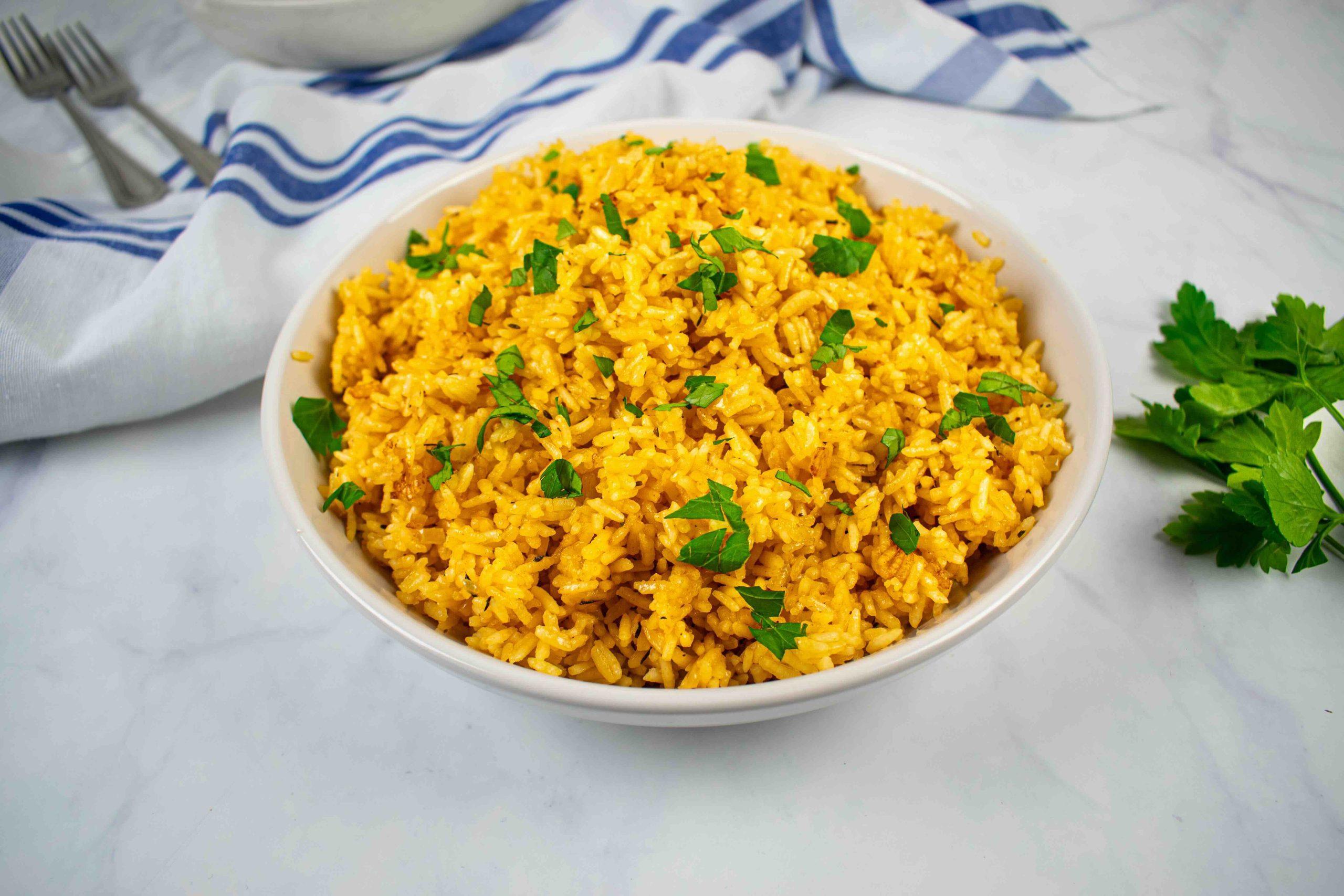 Kokosiniai jollof stiliaus ryžiai