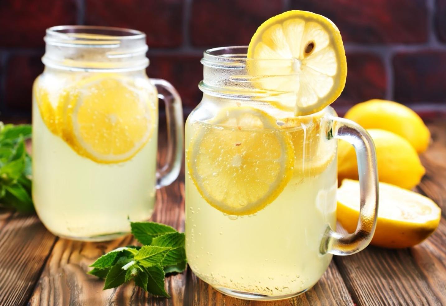 Naminis citrinų limonadas