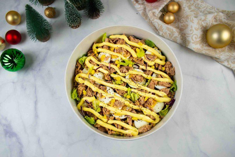 Šventiškos tuno ir daržovių salotos