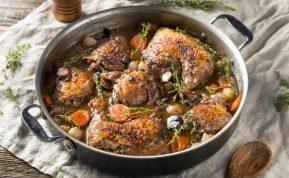 Vištiena baltojo vyno padaže