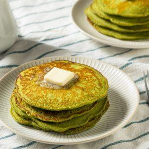 Žali špinatų blynai