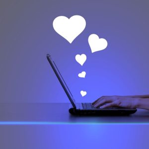 Algortimai ir meilė: kaip „ChatGPT“ jam rado žmoną iš 5 tūkstančių kandidačių