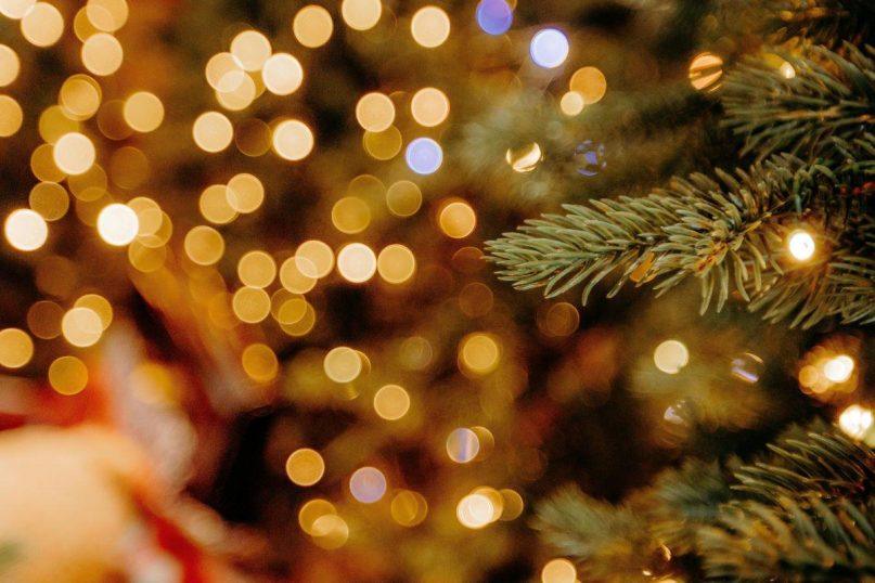 Angela Pearl papasakojo, koks bus paskutinis šių metų mėnuo: astrologinė prognozė 12 Zodiako ženklų.