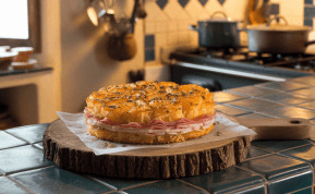 Bulvių pyragas su sūriu ir kumpiu - itališkas skonis namų virtuvėje