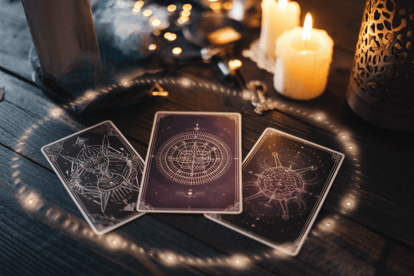 Intuicijos testas su kortelėmis: pasirink ir gauk gyvenimo patarimą