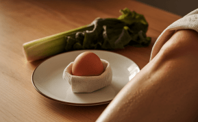 Kaip 2 kiaušiniai padės išgydyti kelio skausmą per 4 dienas