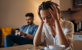 Kodėl moterys kritikuoja vyrus ir kaip tai pakeisti