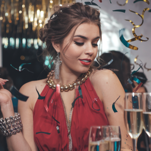 Laimingos spalvos Naujųjų metų išvaizdai: kaip pritraukti sėkmę