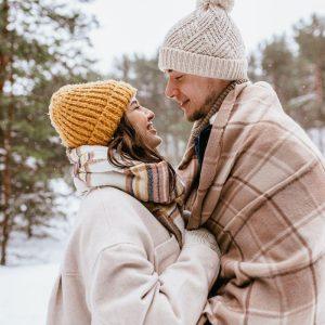 Astrologai atskleidė, kurie Zodiako ženklai sutiks meilę prieš Naujuosius metus