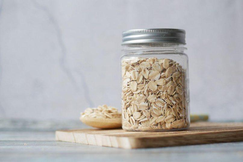 Avižiniai dribsniai, kurių nereikia virti! Išvalykite gaubtinę žarną, sumažinkite cholesterolio kiekį ir pradėkite lieknėti!