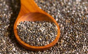 Chia sėklos ar kanapių sėklos? Mitybos specialistai atskleidė, kuri supermaisto rūšis iš tiesų vertingesnė