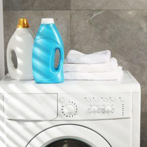 Sumaišykite audinių minkštiklį su indų plovikliu ir naudokite valymui: rezultatas, jus nustebins!