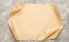 Sužinokite, kaip naudoti foliją ir kepimo popierių - skirtumas iš tiesų nuostabus!