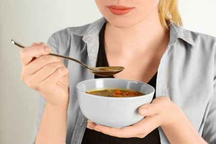 Greitas svorio metimas: ši riebalus deginanti sriuba bus puiki priemonė, norint turėti gražesnį kūną!