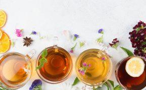Du arba penki: ekspertai nurodė, kiek puodelių arbatos galima išgerti per dieną.