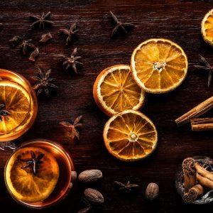 Džiovinti apelsinai: kaip papuošti namus šventiniu grožiu be vargo