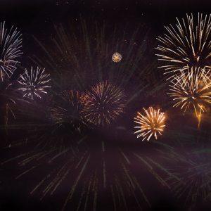 Fejerverkai per Naujuosius: viena klaida – ir bauda garantuota. Kada Lietuvoje šventė virsta pažeidimu?