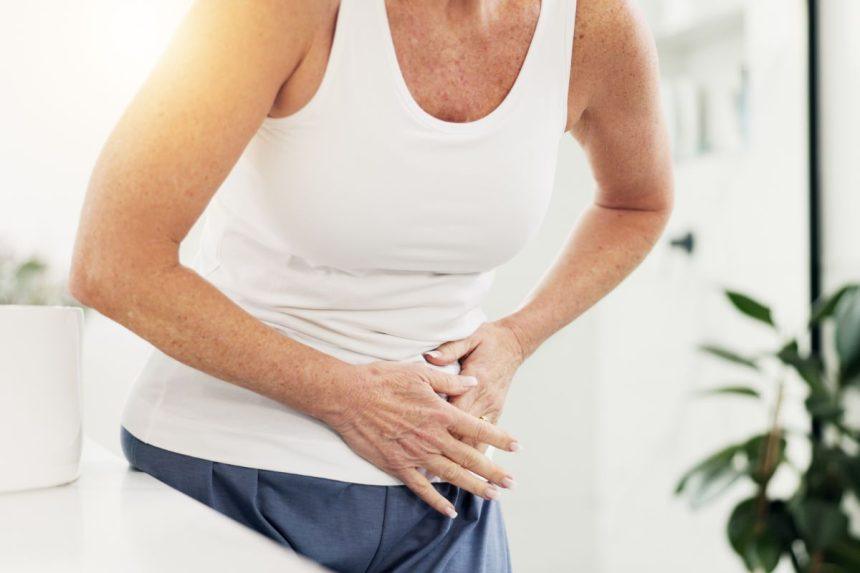 Gydytojai atskleidė, kodėl per šventes pilvo pūtimas kamuoja beveik visus ir kaip to išvengti