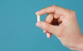 Gydytojai įspėja, kokius papildus verta vartoti, o kurie – tik reklamos triukas